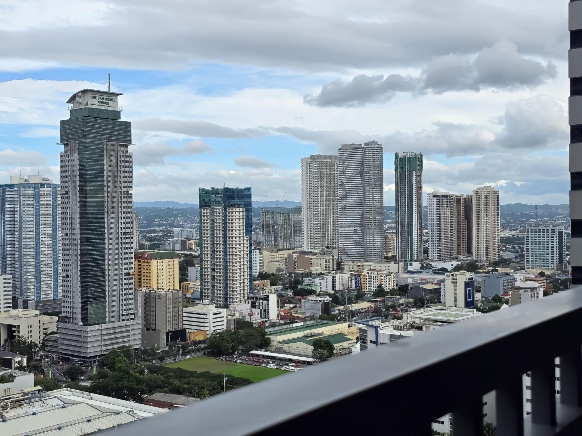 1Br Unit Condotel W Balcony Fame Residences #Fm64 Manila Luaran gambar